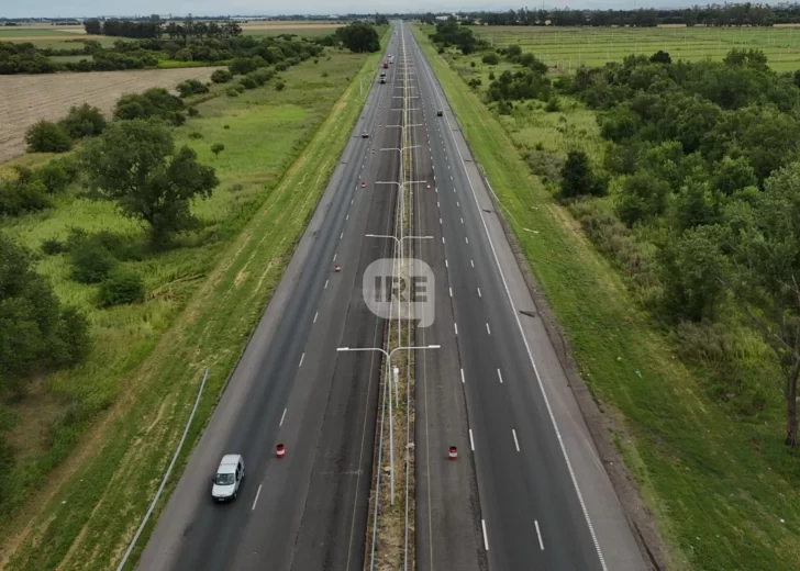 La Autopista Rosario–Santa Fe ya tiene tres carriles hacia Rosario y se inaugura en febrero La Autopista Rosario–Santa Fe ya tiene tres carriles hacia Rosario y se inaugura en febrero