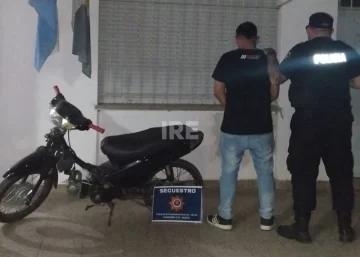 Circulaba en una moto robada en Monje: Lo detuvieron y horas después quedó en libertad Circulaba en una moto robada en Monje: Lo detuvieron y horas después quedó en libertad