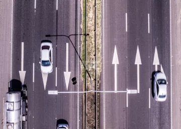 El Gobierno licita 3.900 kilómetros de rutas en todo el país El Gobierno licita 3.900 kilómetros de rutas en todo el país