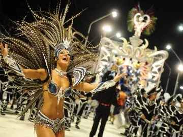 Éxito total: Argentina vibró al ritmo del Carnaval con 310 mil turistas y ocupación del 90% Éxito total: Argentina vibró al ritmo del Carnaval con 310 mil turistas y ocupación del 90%
