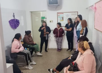 Puerto impulsó una campaña de prevención del cáncer de cuello de útero con controles gratuitos y charlas Puerto impulsó una campaña de prevención del cáncer de cuello de útero con controles gratuitos y charlas