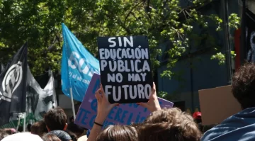 La Universidad no se apaga: Jornada de 24 horas en defensa de la educación pública en el Polo Educativo de Puerto La Universidad no se apaga: Jornada de 24 horas en defensa de la educación pública en el Polo Educativo de Puerto
