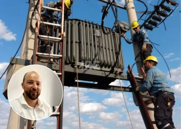 “La solución es pura y exclusivamente de la EPE”: Federico Martello apuntó por los cortes de luz en Andino “La solución es pura y exclusivamente de la EPE”: Federico Martello apuntó por los cortes de luz en Andino