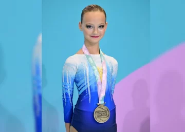 “Mi corazón latía fuerte de alegría”: María Pía Camuglia Yost, de Maciel, se consagró campeona del mundo en patín artístico “Mi corazón latía fuerte de alegría”: María Pía Camuglia Yost, de Maciel, se consagró campeona del mundo en patín artístico