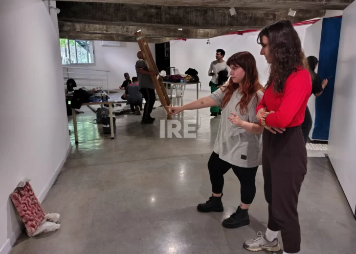 El arte se pone en movimiento: Inauguraron “Condición de búsqueda” en Puerto San Martín El arte se pone en movimiento: Inauguraron “Condición de búsqueda” en Puerto San Martín