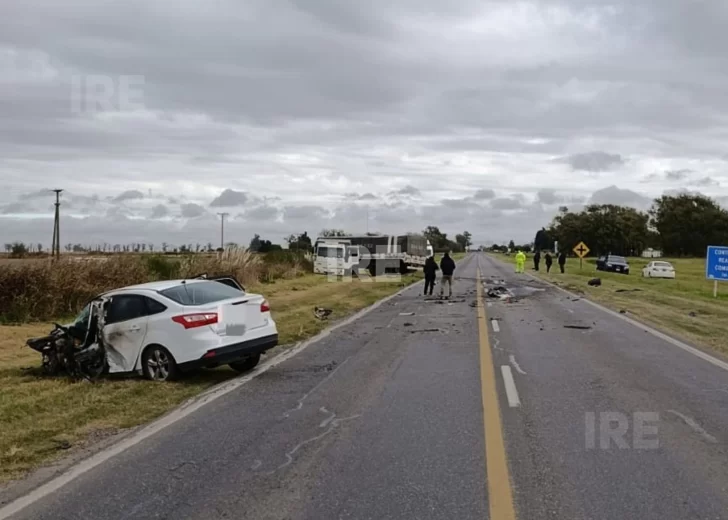 Choque entre un auto y un camión en ruta 34: Una joven de San Genaro sufrió lesiones graves Choque entre un auto y un camión en ruta 34: Una joven de San Genaro sufrió lesiones graves