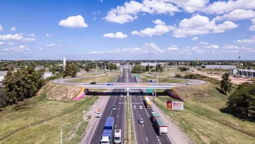 Instalarán un nuevo pórtico y cortarán la autopista Rosario-Santa Fe durante dos horas Instalarán un nuevo pórtico y cortarán la autopista Rosario-Santa Fe durante dos horas