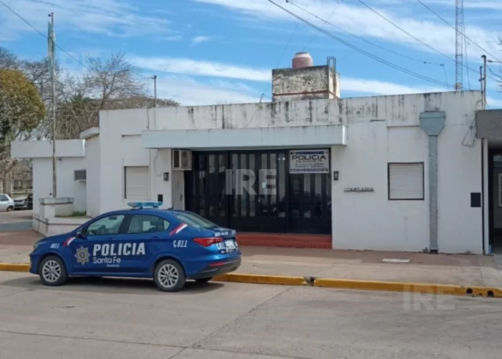 Quedó preso el hombre que disparó con una escopeta y amenazó a vecinos en Barrancas Quedó preso el hombre que disparó con una escopeta y amenazó a vecinos en Barrancas