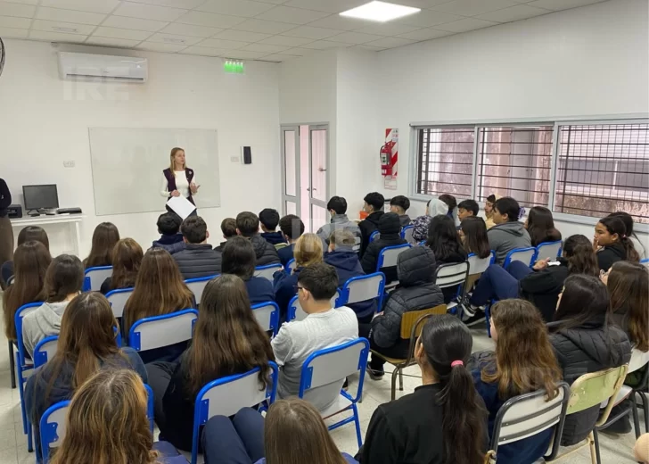 Serodino impulsó una jornada de concientización sobre bullying y convivencia escolar Serodino impulsó una jornada de concientización sobre bullying y convivencia escolar