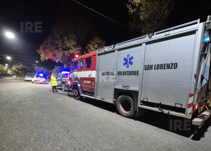 Bomberos asistieron a una persona con discapacidad tras una caída dentro de su casa en Puerto San Martín Bomberos asistieron a una persona con discapacidad tras una caída dentro de su casa en Puerto San Martín