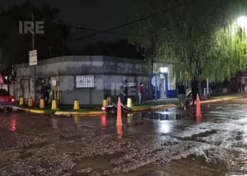 Barrancas: Chocó con una moto robada y terminó internado en el Hospital Cullen Barrancas: Chocó con una moto robada y terminó internado en el Hospital Cullen