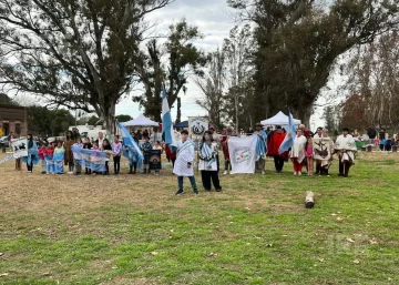 Casalegno celebra el Día de la Independencia y los dos años del grupo de danzas Renacer con un evento solidario Casalegno celebra el Día de la Independencia y los dos años del grupo de danzas Renacer con un evento solidario
