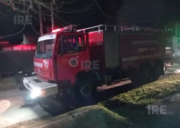 Fray Luis Beltrán: Un incendio dañó una vivienda y fue controlado por vecinos antes de la llegada de los bomberos Fray Luis Beltrán: Un incendio dañó una vivienda y fue controlado por vecinos antes de la llegada de los bomberos