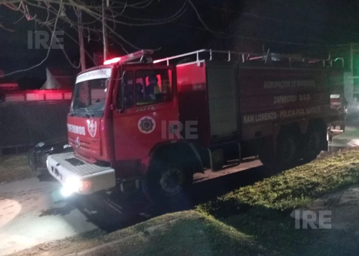 Fray Luis Beltrán: Un incendio dañó una vivienda y fue controlado por vecinos antes de la llegada de los bomberos Fray Luis Beltrán: Un incendio dañó una vivienda y fue controlado por vecinos antes de la llegada de los bomberos