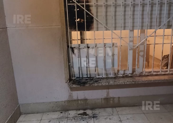 Un principio de incendio en una vivienda de Totoras fue controlado por el propietario antes de la llegada de los bomberos Un principio de incendio en una vivienda de Totoras fue controlado por el propietario antes de la llegada de los bomberos