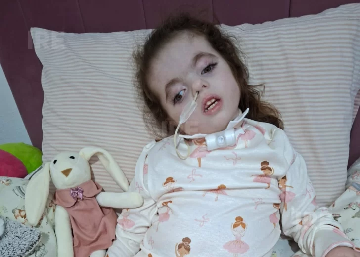 La búsqueda urgente de María Emilia: Necesitan cánulas para que pueda seguir respirando La búsqueda urgente de María Emilia: Necesitan cánulas para que pueda seguir respirando