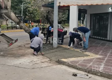 San Lorenzo avanza con la construcción de veredas sobre avenida San Martín San Lorenzo avanza con la construcción de veredas sobre avenida San Martín