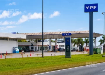 Cierre clave en la autopista: La YPF de Villa La Ribera será punto estratégico tras las obras en Arocena Cierre clave en la autopista: La YPF de Villa La Ribera será punto estratégico tras las obras en Arocena